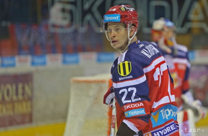 Klhůfek v útoku HKM aj v novej sezóne